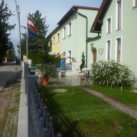 Gartenpension Prosl Wien Exteriör bild