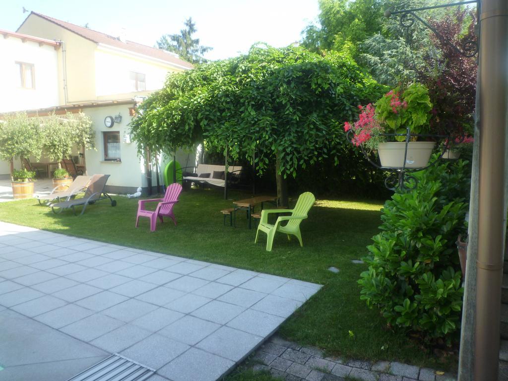 Gartenpension Prosl Wien Exteriör bild
